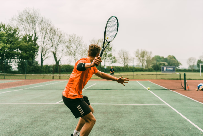 TENNISHALLE & OUTDOOR