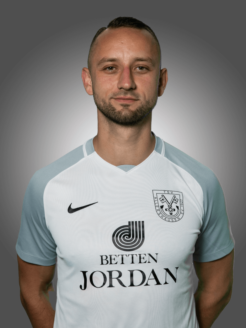 Maciej Machi